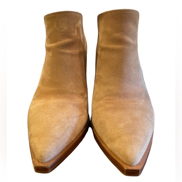 Vince Camuto Gradina Block Heel color Tortilla suede size 8.5 - Picture 4 of 10